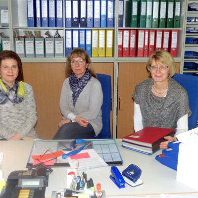 gruppenfoto der sekretaerinnen der bbs stadthagen